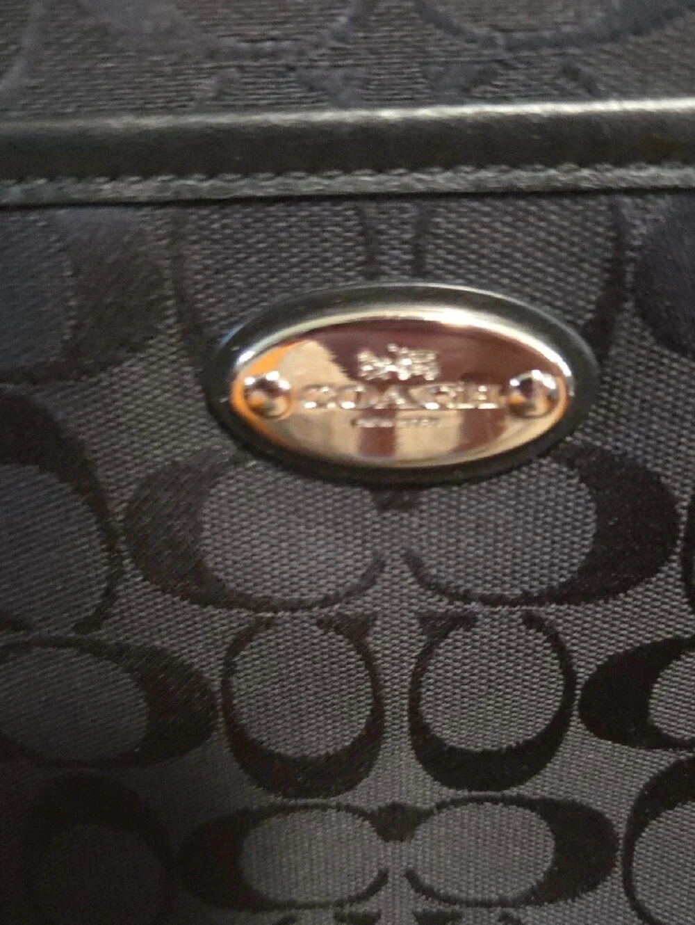 Coach classic crossbody